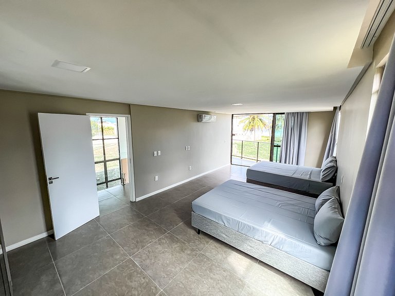 Casa com 4 suítes, piscina, a 20m do mar| Milagres