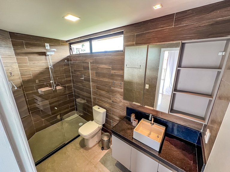 Casa com 4 suítes, piscina, a 20m do mar| Milagres