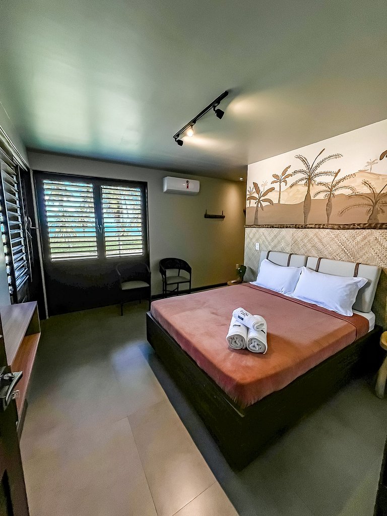 Casa com Ofurô, Piscina Aquecida e Cozinheira
