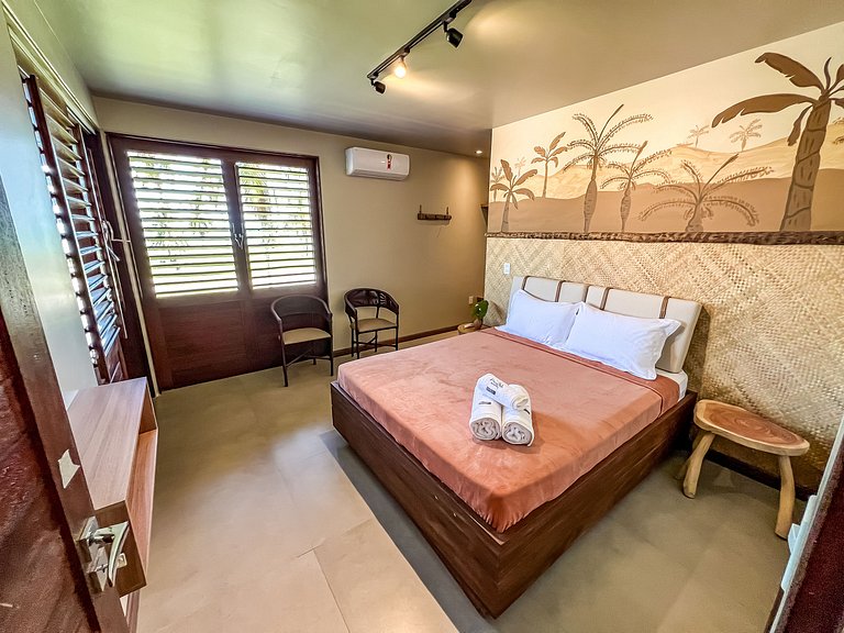 Casa com Ofurô, Piscina Aquecida e Cozinheira
