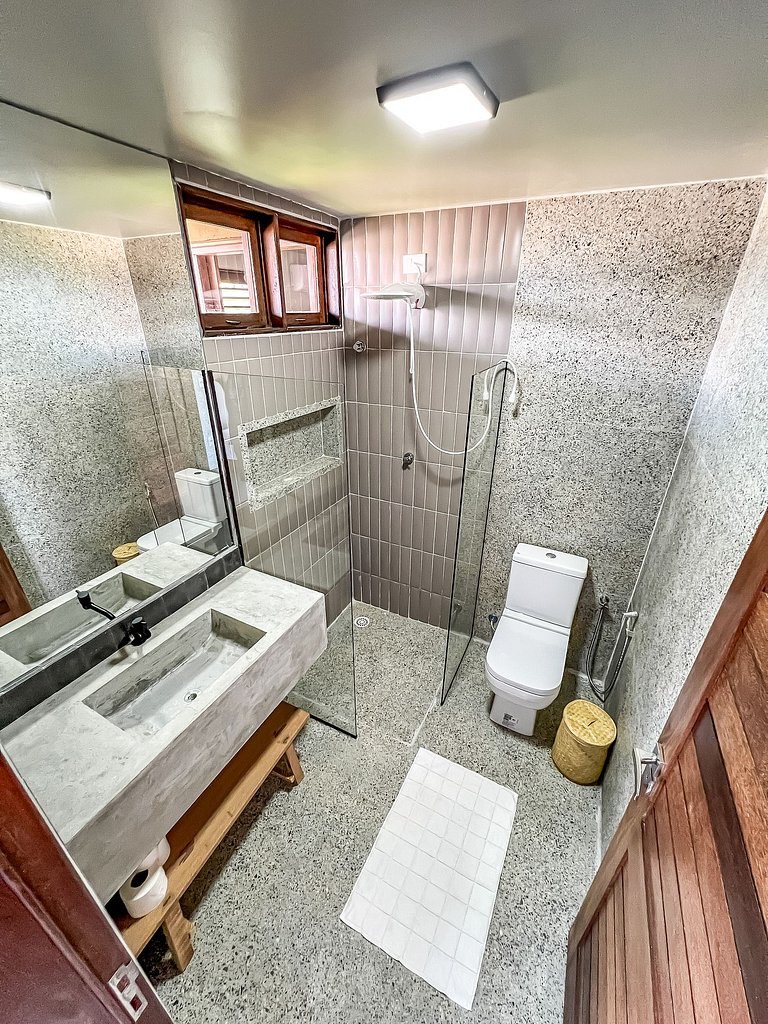 Casa com Ofurô, Piscina Aquecida e Cozinheira