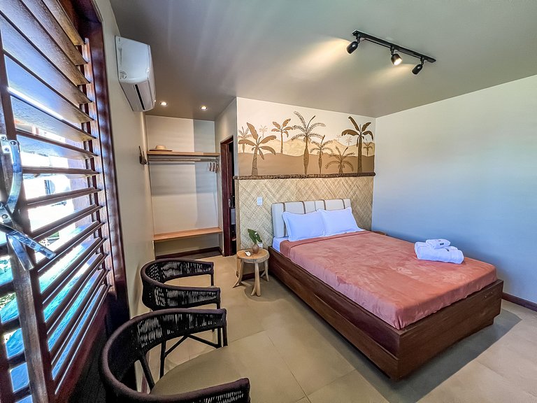 Casa com Ofurô, Piscina Aquecida e Cozinheira