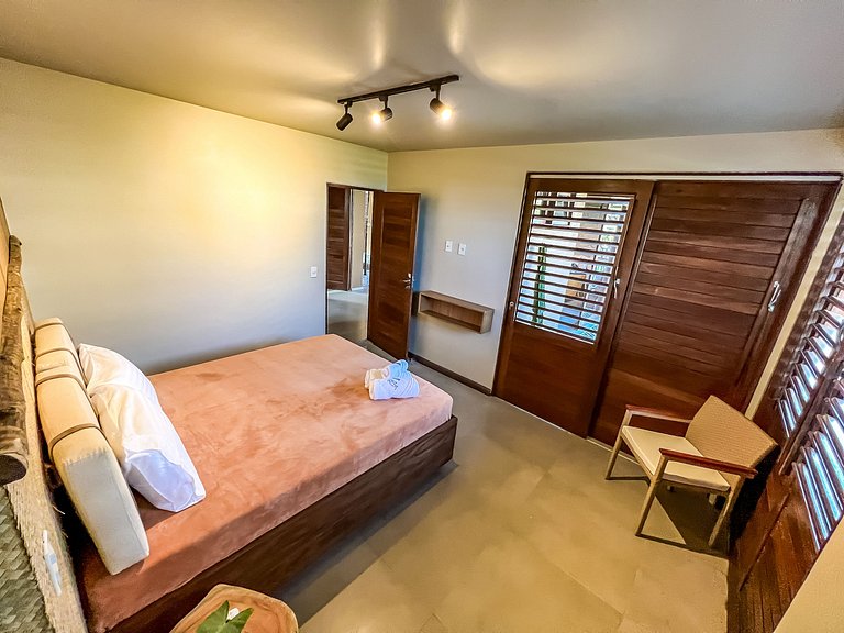 Casa com Ofurô, Piscina Aquecida e Cozinheira
