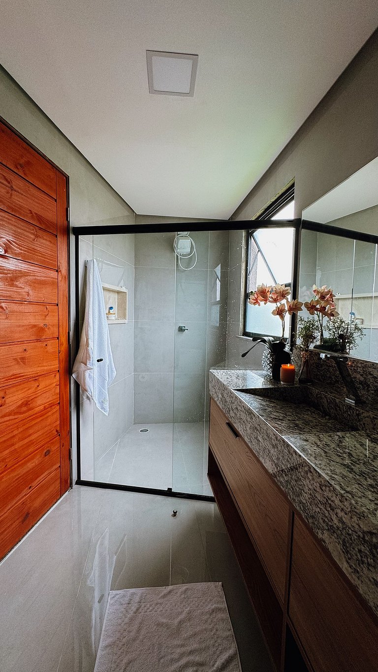 Casa em Milagres/AL | 3 suítes, vista-mar, piscina