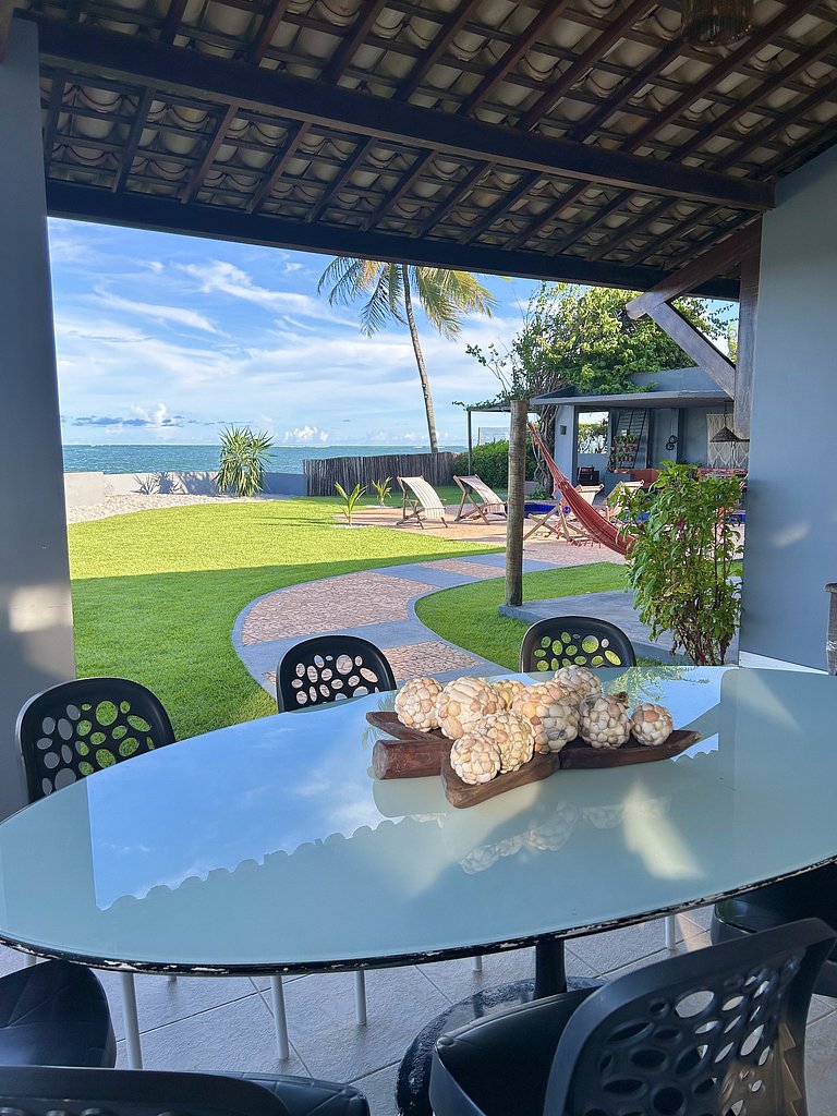 Casa Ilha| beira mar, piscina aquecida, 4 suítes