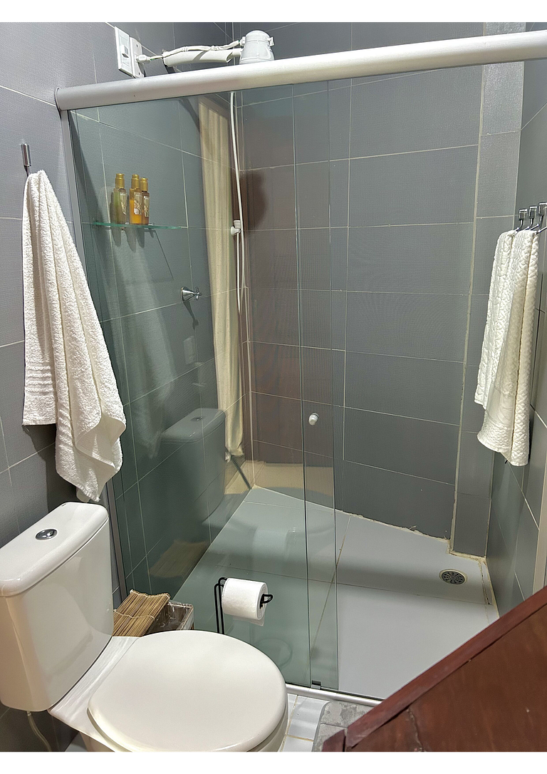 Casa Ilha| beira mar, piscina aquecida, 4 suítes