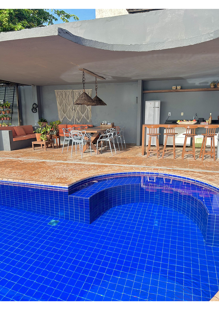 Casa Ilha| beira mar, piscina aquecida, 4 suítes