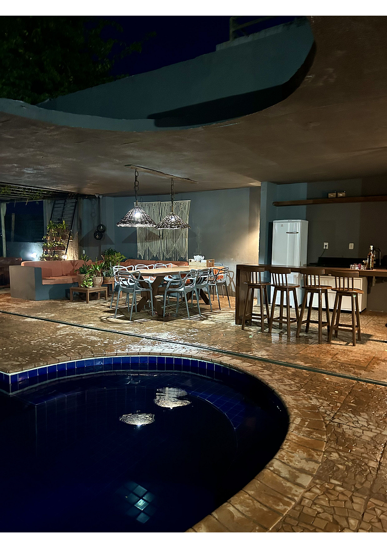 Casa Ilha| beira mar, piscina aquecida, 4 suítes
