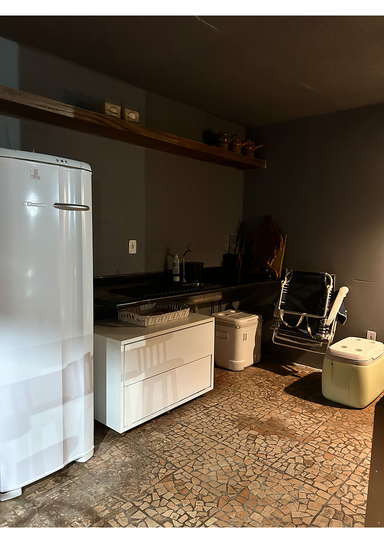 Casa Ilha| beira mar, piscina aquecida, 4 suítes