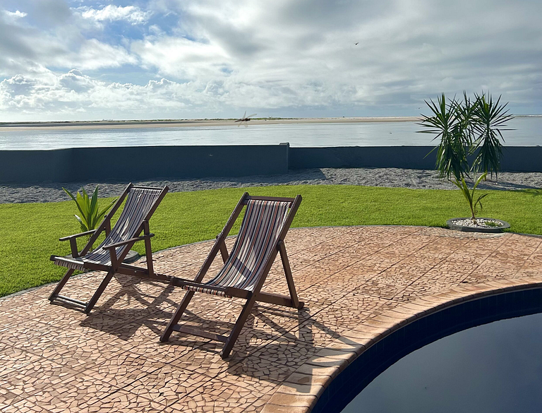 Casa Ilha| beira mar, piscina aquecida, 4 suítes