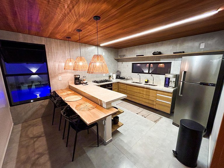 Casa Vista Mar de Luxo com Serviços Inclusos