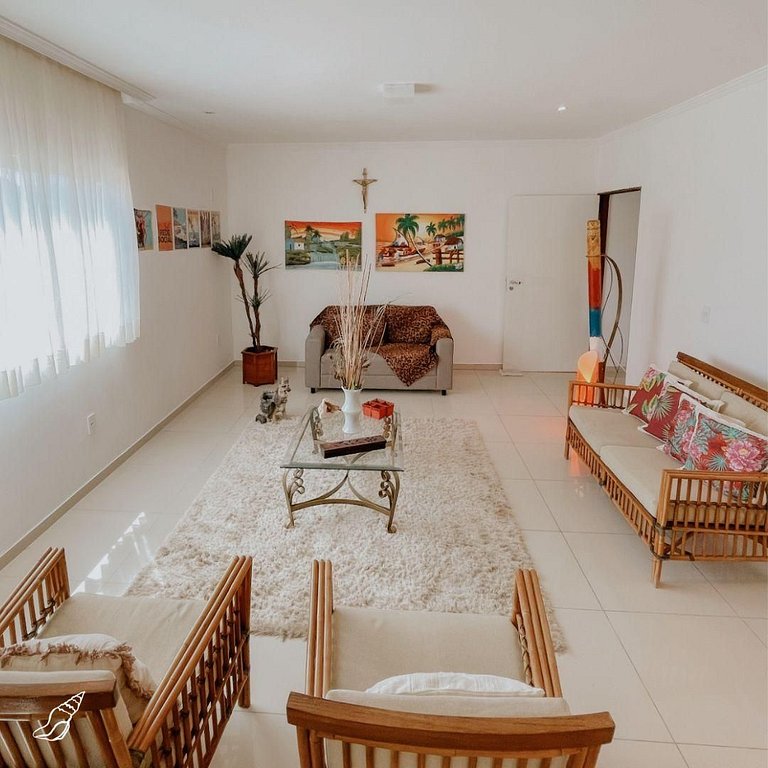 Casa com Piscina | Cond. de Luxo Perto do Mar
