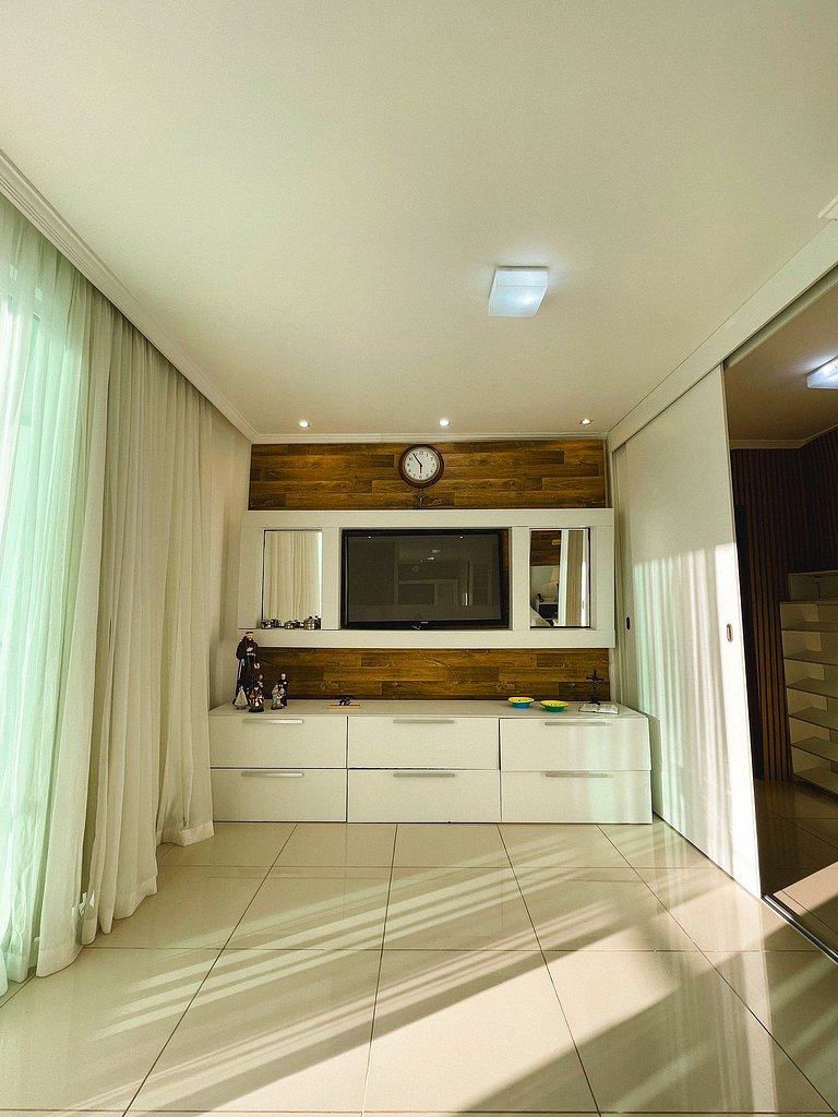 Casa com Piscina | Cond. de Luxo Perto do Mar