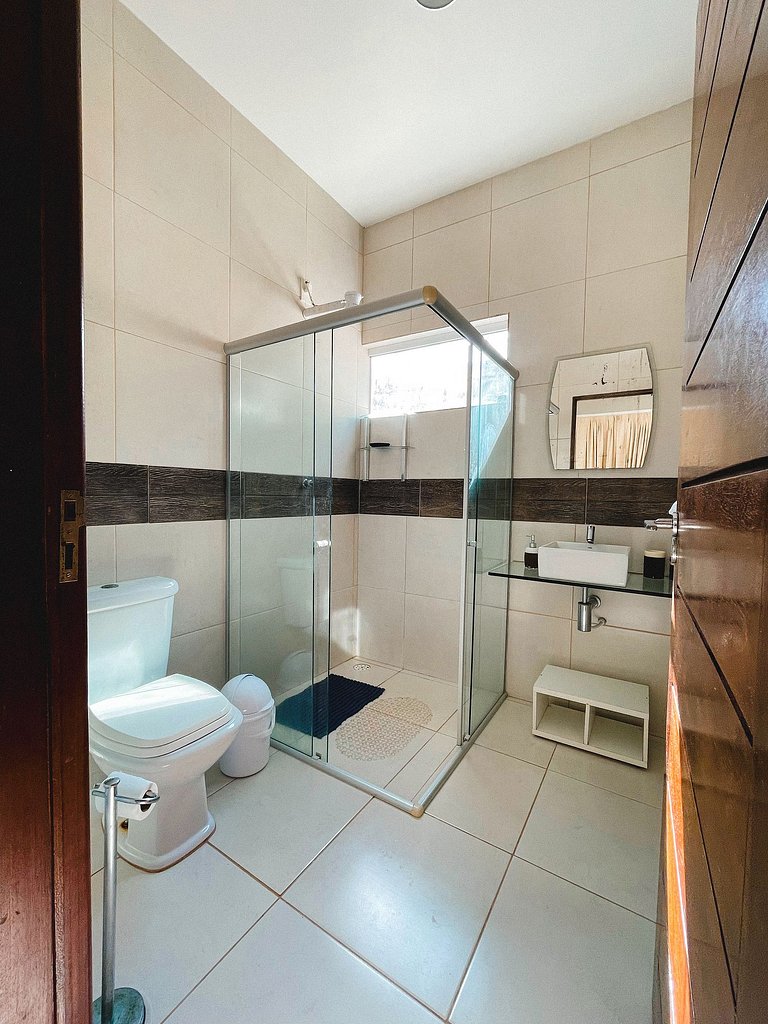 Casa com Piscina | Cond. de Luxo Perto do Mar