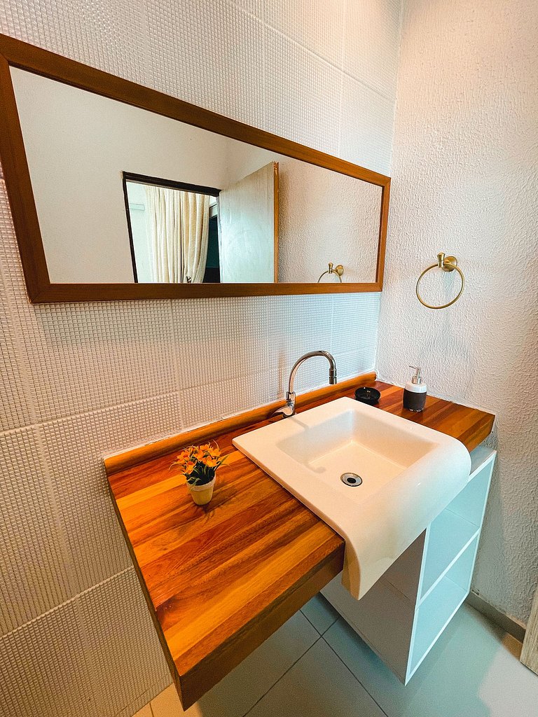 Casa com Piscina | Cond. de Luxo Perto do Mar