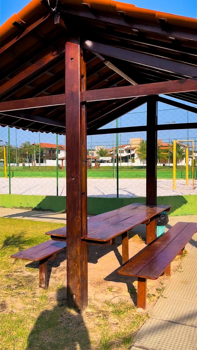 Casa com Piscina | Cond. de Luxo Perto do Mar