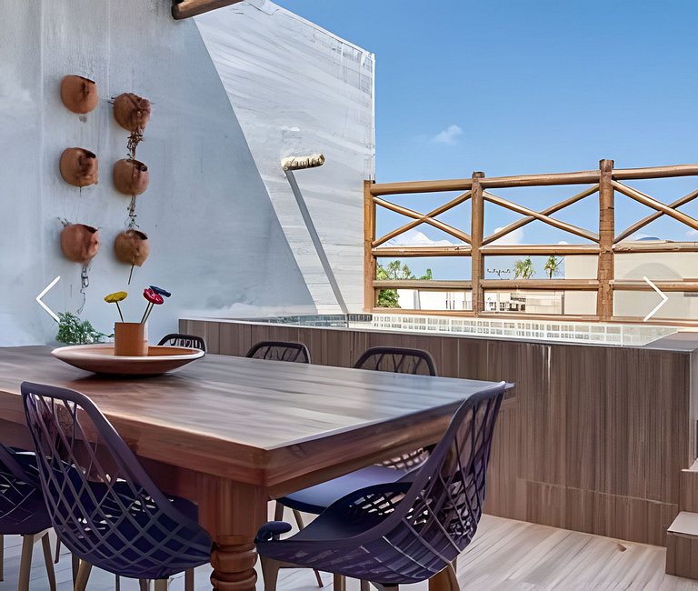 Triplex com piscina | 60m da Praia do Marceneiro