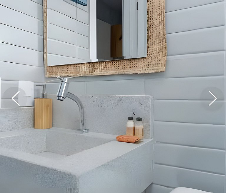 Triplex com piscina | 60m da Praia do Marceneiro