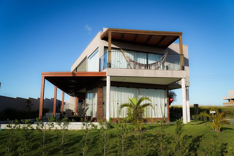Casa em Milagres/AL | 3 suítes, vista-mar, piscina