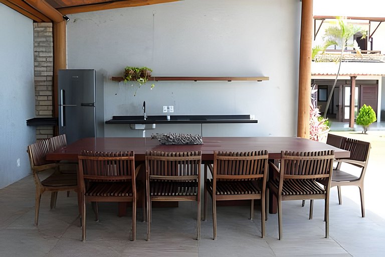 Casa Bruma |Pé na areia, encontro do rio com o mar