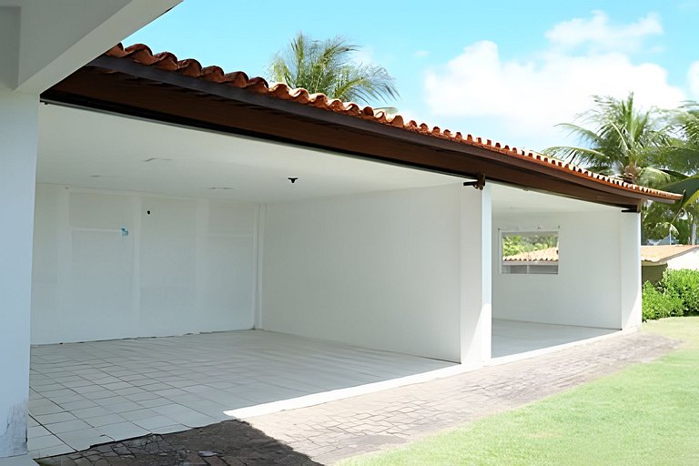 Casa Bruma |Pé na areia, encontro do rio com o mar