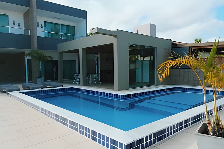 Casa com Piscina | Cond. de Luxo Perto do Mar