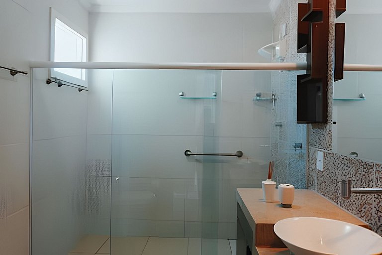 Casa com Piscina | Cond. de Luxo Perto do Mar