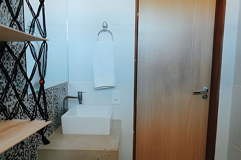 Casa com Piscina | Cond. de Luxo Perto do Mar