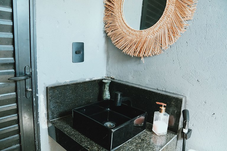 Casa em Milagres| 3 suítes, área gourmet, piscina