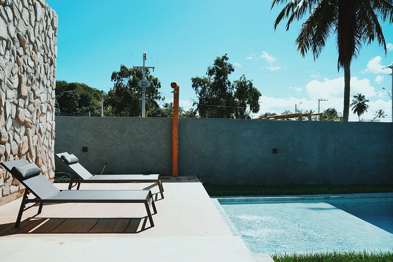 Casa em Milagres| 3 suítes, área gourmet, piscina