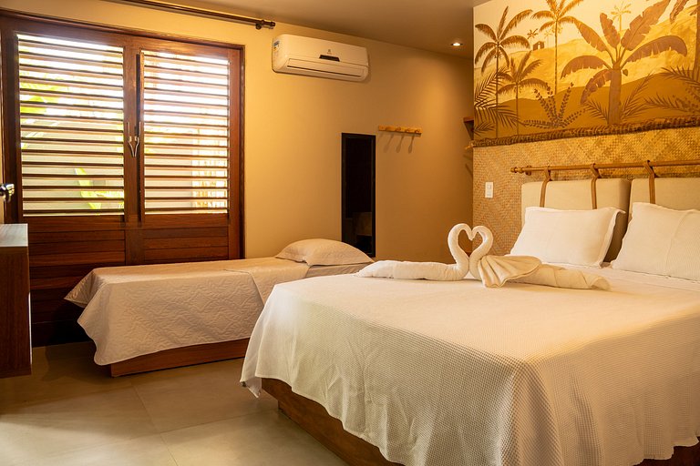 Casa com Ofurô, Piscina Aquecida e Cozinheira