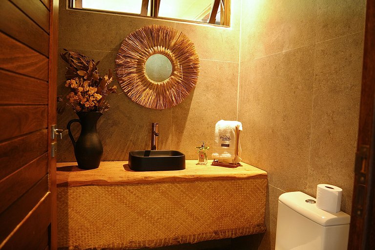 Casa com Ofurô, Piscina Aquecida e Cozinheira