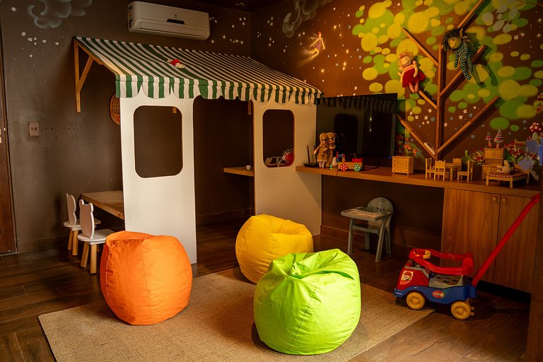 Casa com Ofurô, Piscina Aquecida e Cozinheira