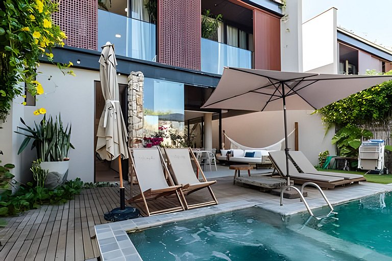 Casa Serena | 5 suítes, Vista mar, Piscina e hidro