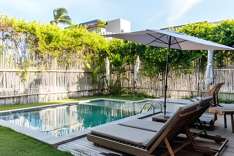 Casa Serena | 5 suítes, Vista mar, Piscina e hidro