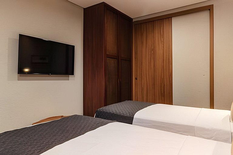 Casa Serena | 5 suítes, Vista mar, Piscina e hidro