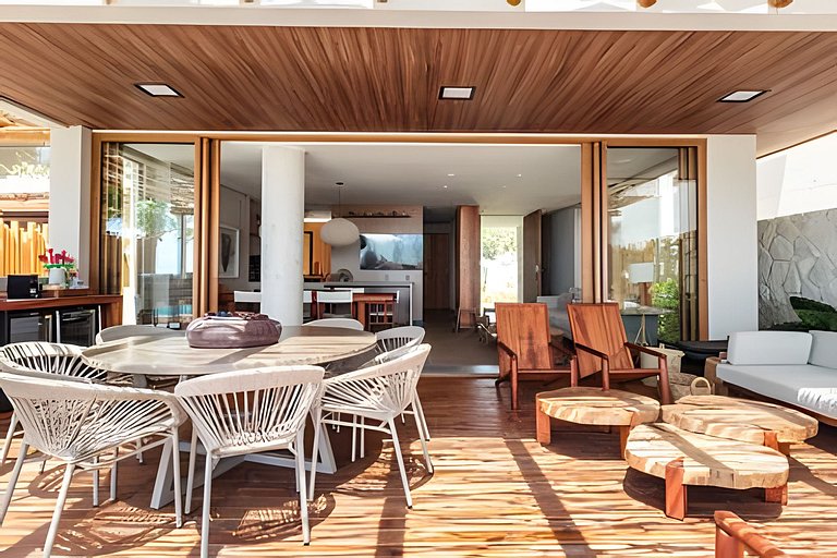 Casa Búzios | Pé na areia, 7 suítes sauna, piscina