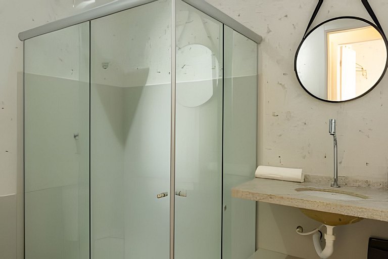 Piscina, área gourmet e academia | 500m da Praia