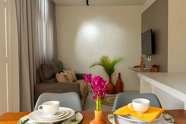 Piscina, área gourmet e academia | 500m da Praia