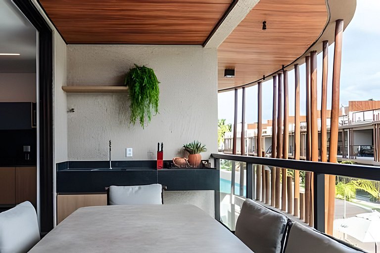 Duplex com rooftop em condomínio pé na areia