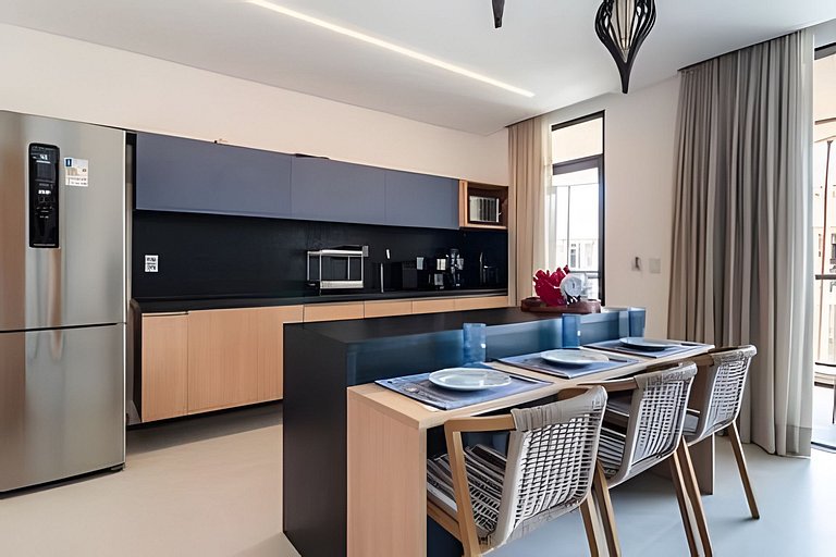 Duplex com rooftop em condomínio pé na areia