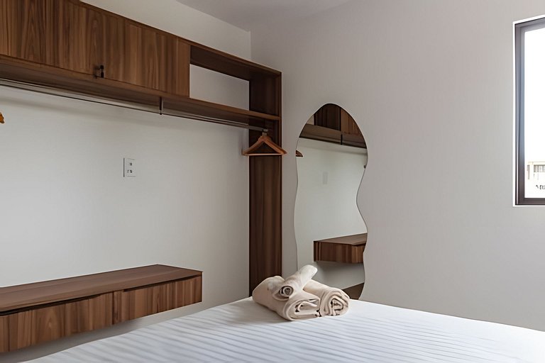 Duplex com rooftop em condomínio pé na areia